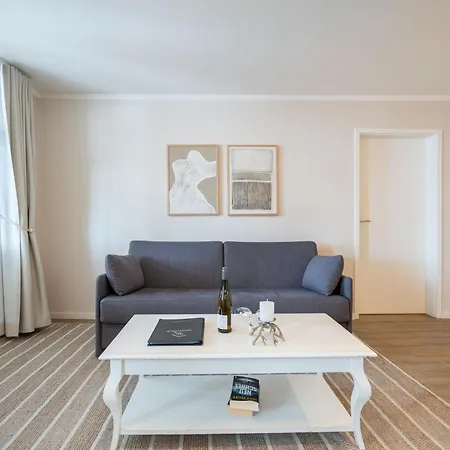 Albertine App 11 Apartment